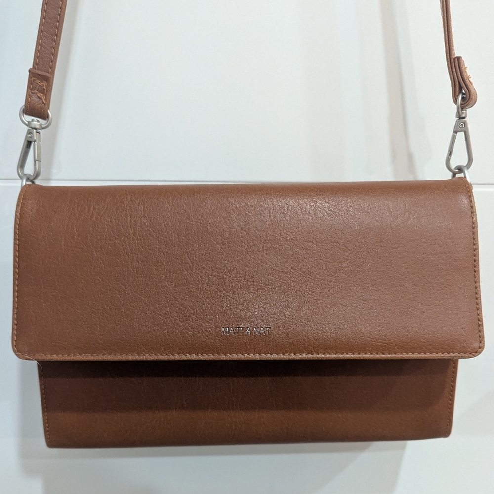 Matt & Nat Brown Crossbody Bag